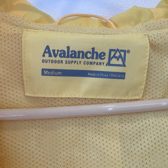 Yellow Spring Ladies Jacket - Picture 4 of 11